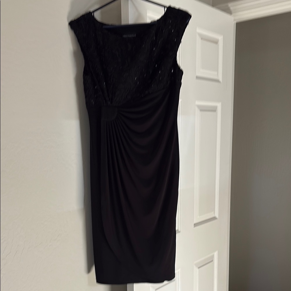 Connected Elegant Black Dress - Picture 2 of 6
